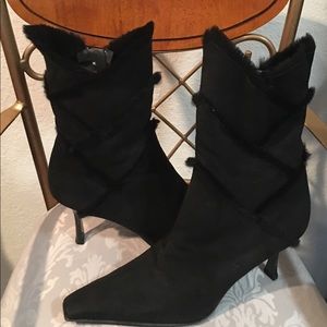 SALE! Stuart Weitzman Boots Suede w/fur …